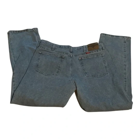 Wrangler Blue Relaxed Fit Jeans Versatile Comfort Light Blue 36x32 farm, rodeo - Picture 3 of 5
